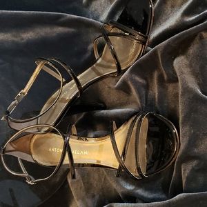 Black Scrappy heeled Sandals